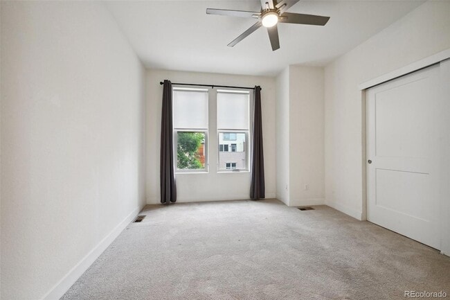 Building Photo - 1056 Navajo St