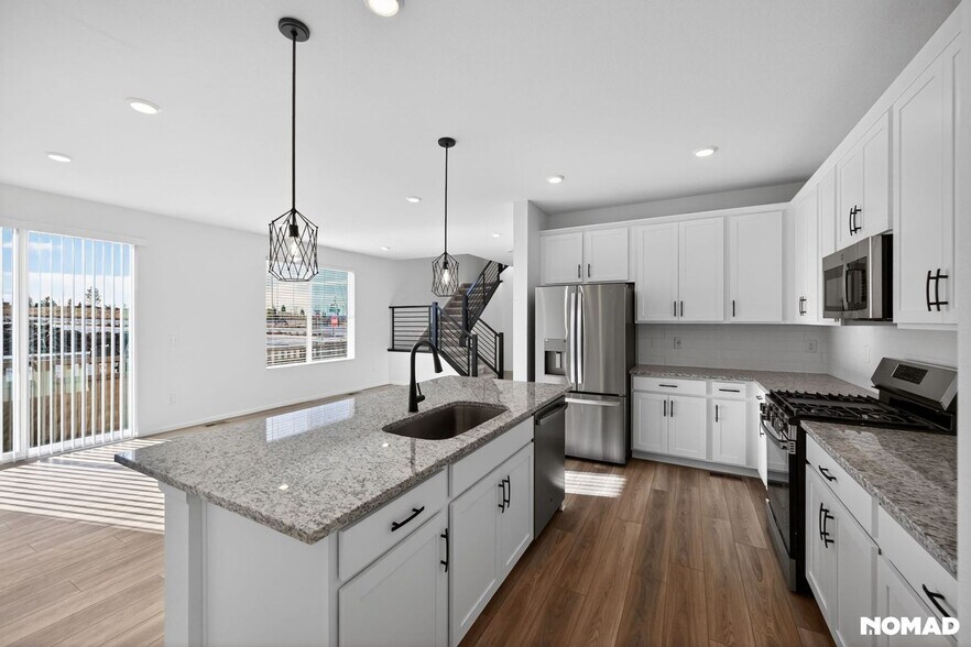 Building Photo - 5210 N Denali Blvd