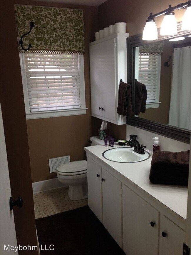 Building Photo - 3 br, 2 bath House - 221 Kings Chapel Road