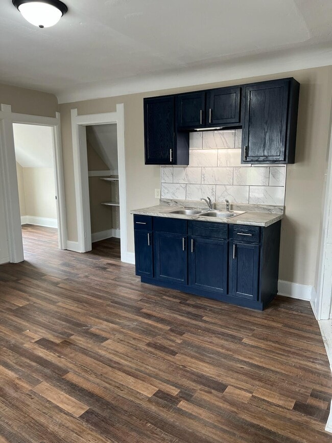 Building Photo - 1937 N 20th St