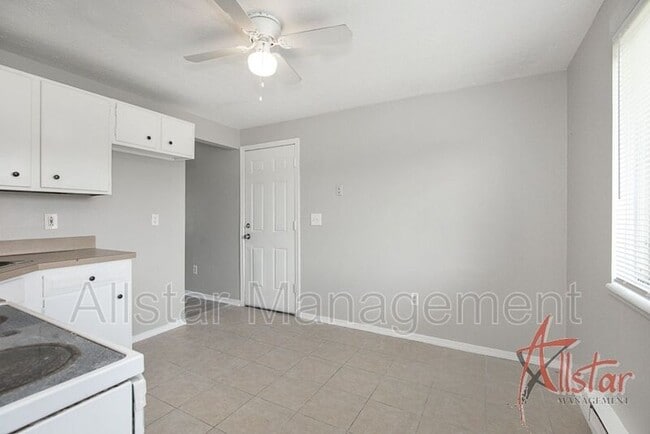 Building Photo - 1297 Fillmore Cir