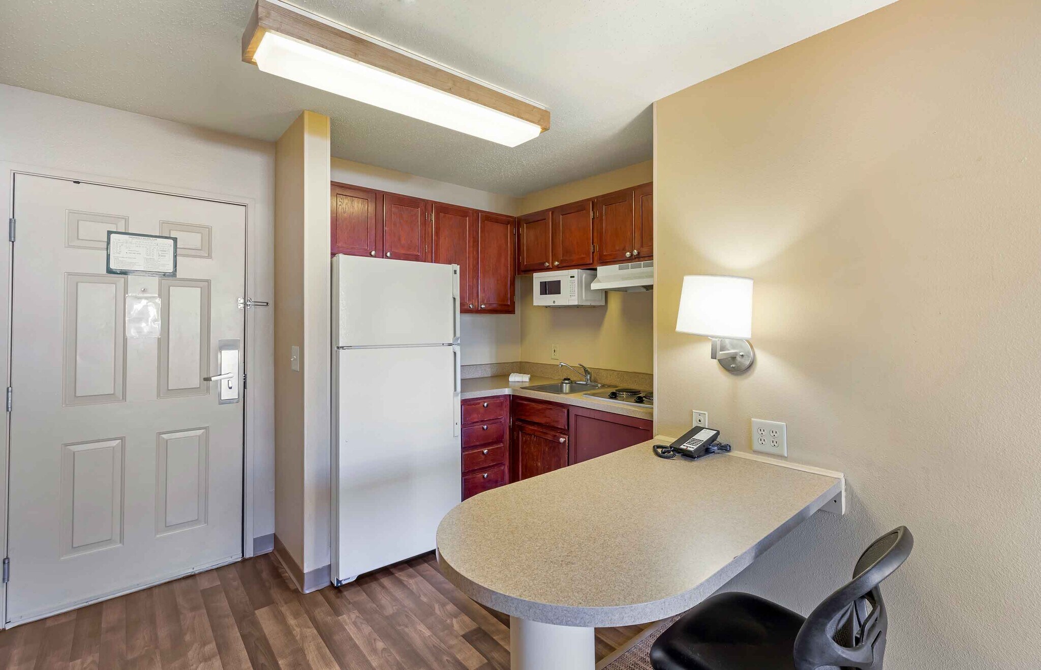 Building Photo - Furnished Studio-Denver - Aurora North