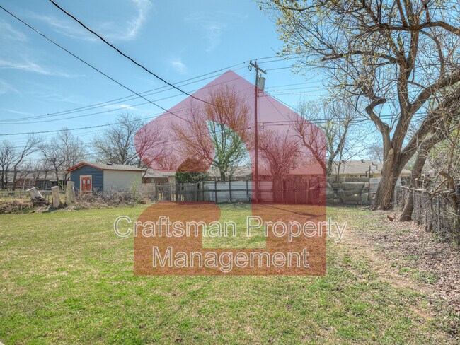 Building Photo - 2926 NW 72nd St