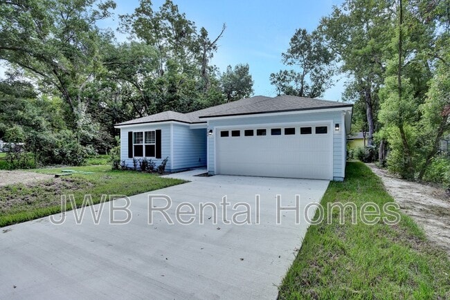 Primary Photo - 2362 Brooklyn Rd