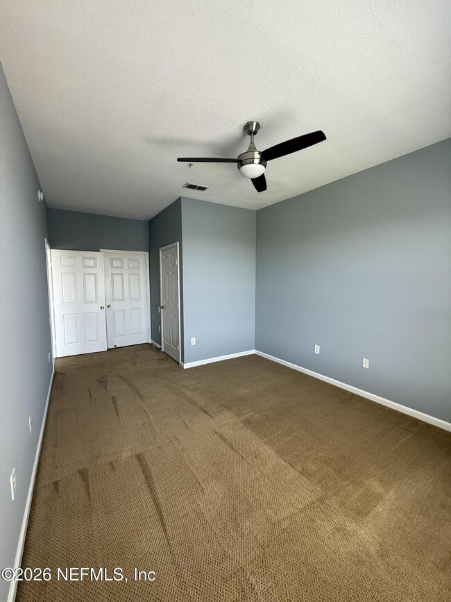 Building Photo - 7990 Baymeadows Rd
