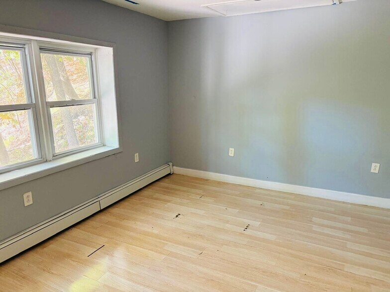 Building Photo - 234 Greenwich Ave