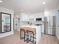 Building Photo - 608 Nottingham Dr