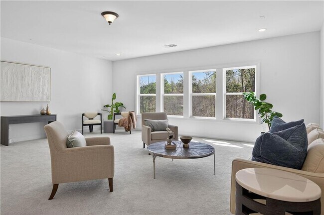 Building Photo - 512 Cedar Crest Cir