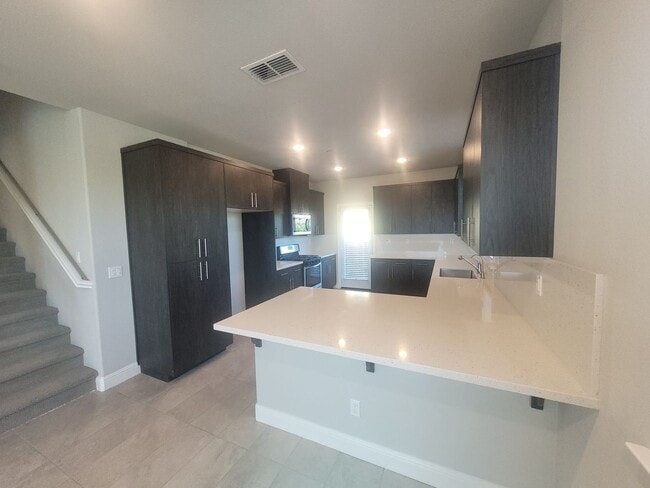 Building Photo - New home in Rancho Cordova in Veranda at S...
