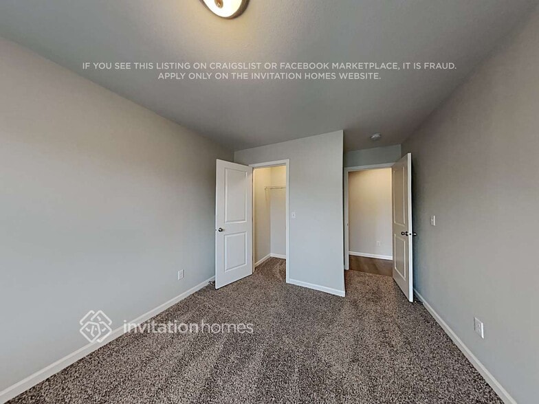 Building Photo - 9012 171st St NE