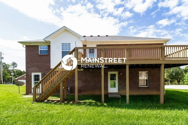 Building Photo - 3 Bedroom Pet-Friendly Home in Mount Washi...