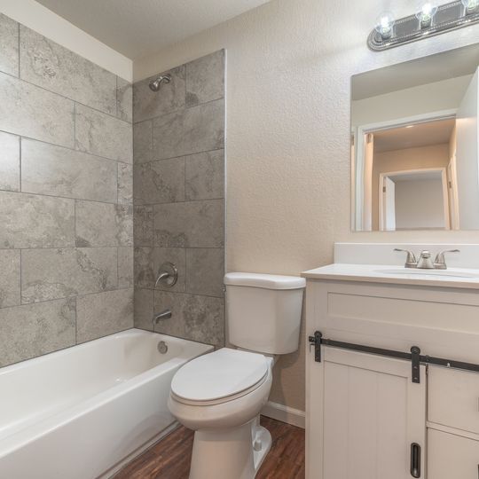 Building Photo - 4407 San Roberto Ave