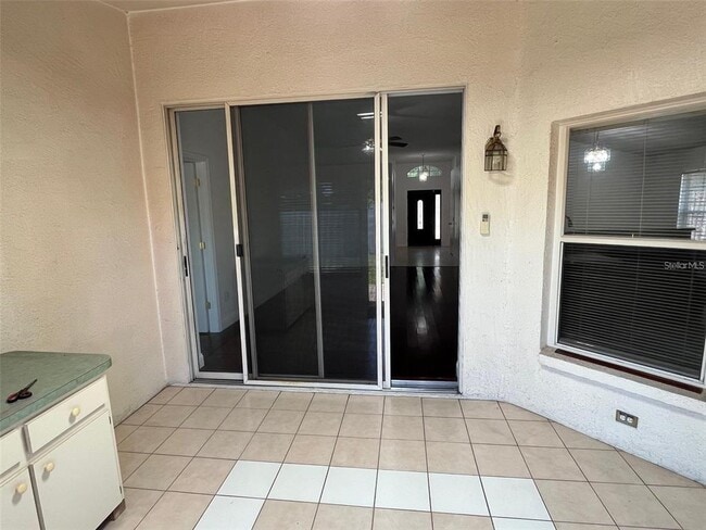 Building Photo - 8908 Southbay Dr