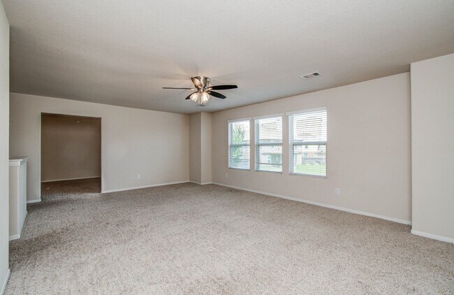 Building Photo - 23714 Legacy Oak St