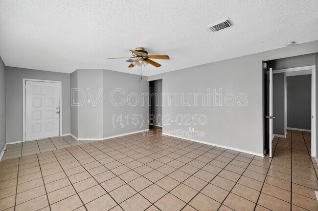 Building Photo - 6721 Haven Meadow Dr