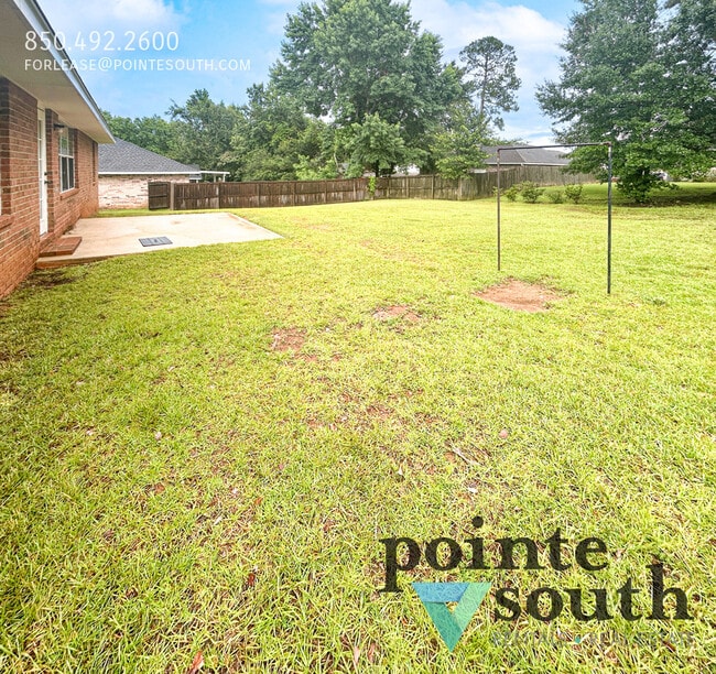 Building Photo - 11730 Madrone Ln