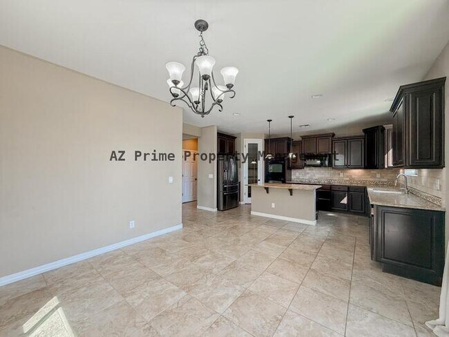 Building Photo - 7707 S 23rd Ln