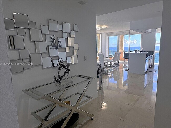 Building Photo - 2080 S Ocean Dr