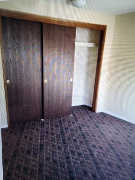 Building Photo - 430 Metzler St