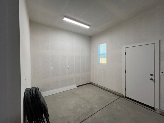 Building Photo - Brand new 3 bedroom single story home!