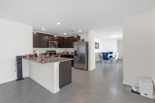 Building Photo - 36628 Spanish Rose Dr