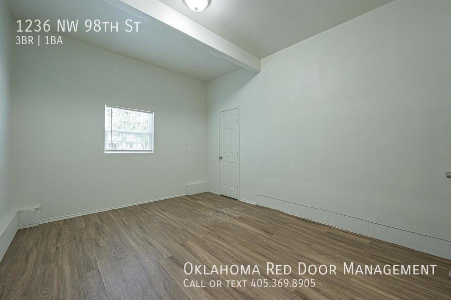 Building Photo - 1236 NW 98th St