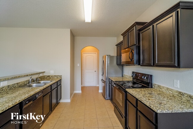 Building Photo - 3442 Glacier Lake