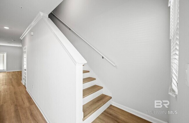 Building Photo - 4246 Lost Bay Dr