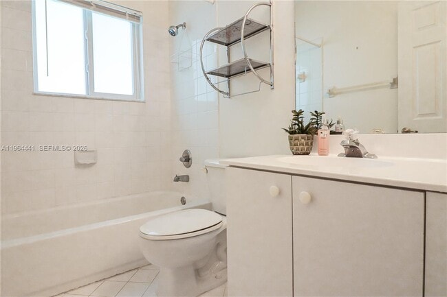 Building Photo - 5663 NW 112th Pl