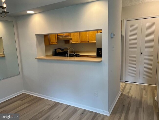 Building Photo - 6015 Netherton St