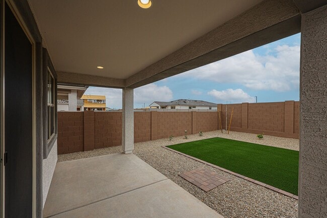 Building Photo - 4 Bedroom in Asante Community