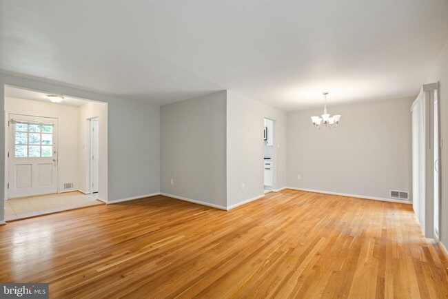 Building Photo - 8341 Carnegie Dr