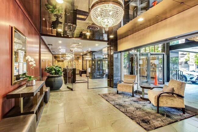 Building Photo - 1000 N Lake Shore Dr