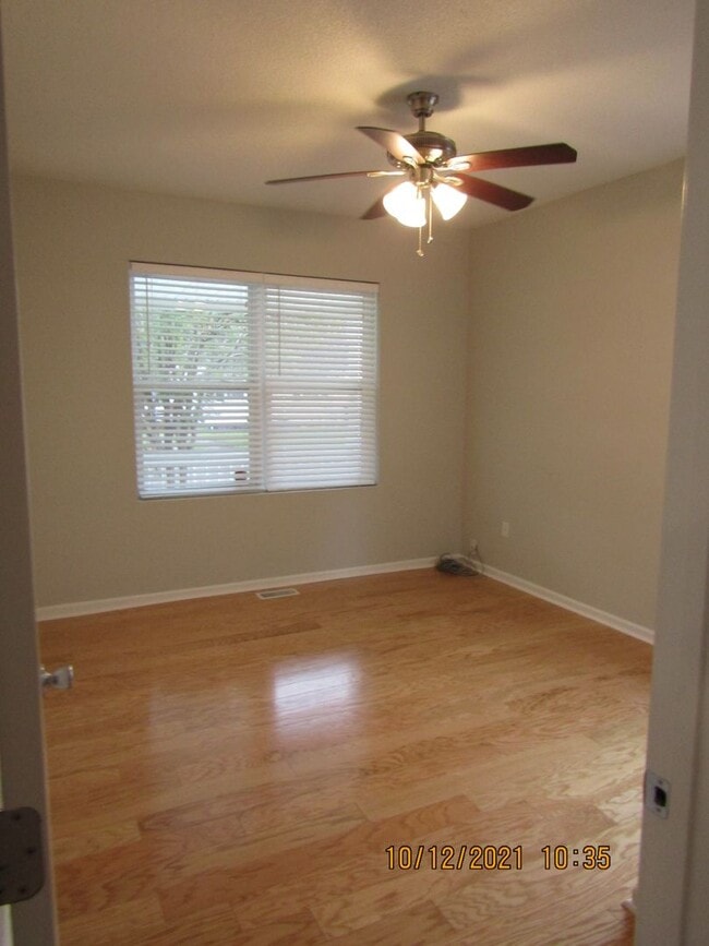 Building Photo - Lafayette