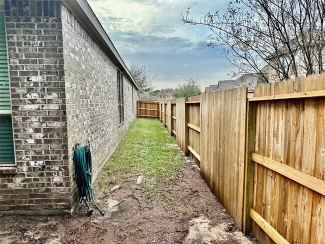 Building Photo - 13326 Lake Chesdin Rd