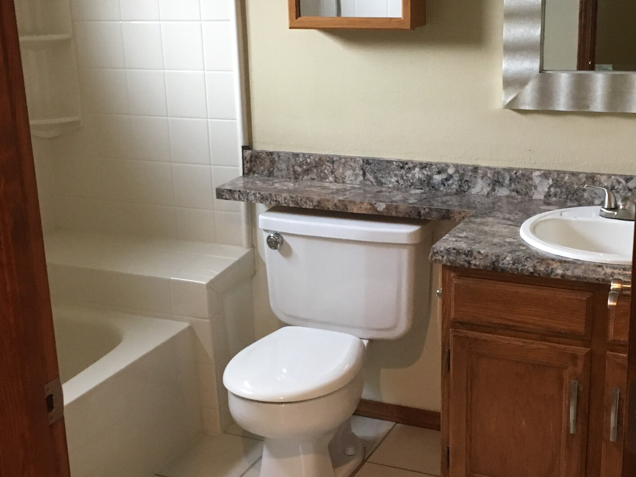 Building Photo - 4935 Granby Cir