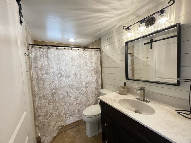 Building Photo - 134 Kilgore St