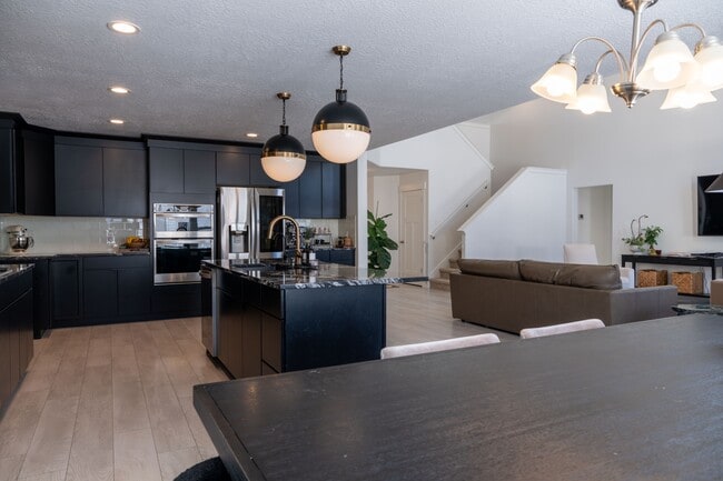 Building Photo - 14722 Canyon Wild Rd