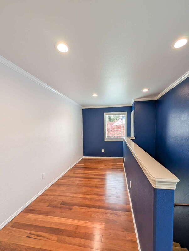 Building Photo - 11625 Center Rd