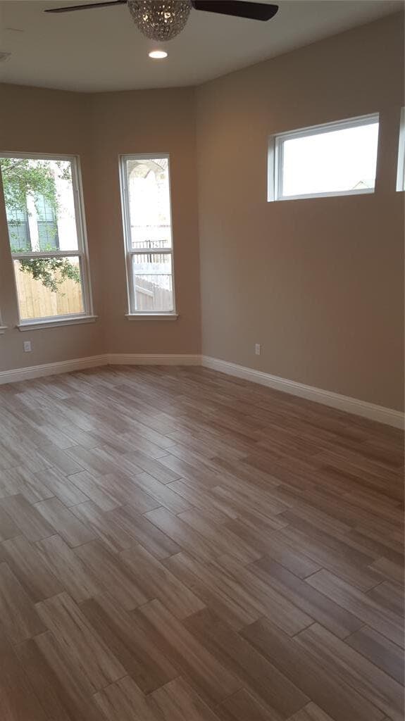 Building Photo - 108 Farola Cove