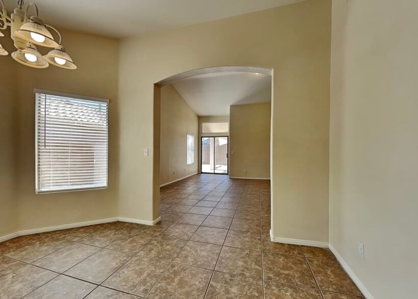 Building Photo - 4521 Possum Berry Ln