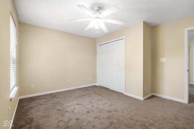 Building Photo - 1361 Midway Ct