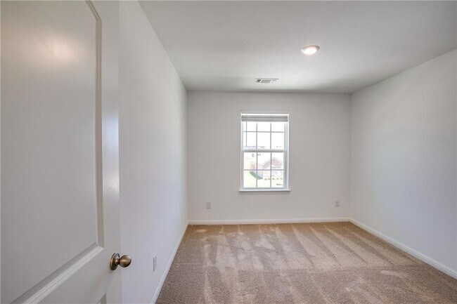 Building Photo - 14148 Prospector Wy