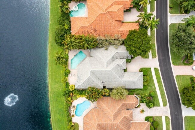 Building Photo - 1009 Grand Isle Terrace