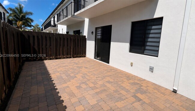 Building Photo - 13642 SW 157th Pl
