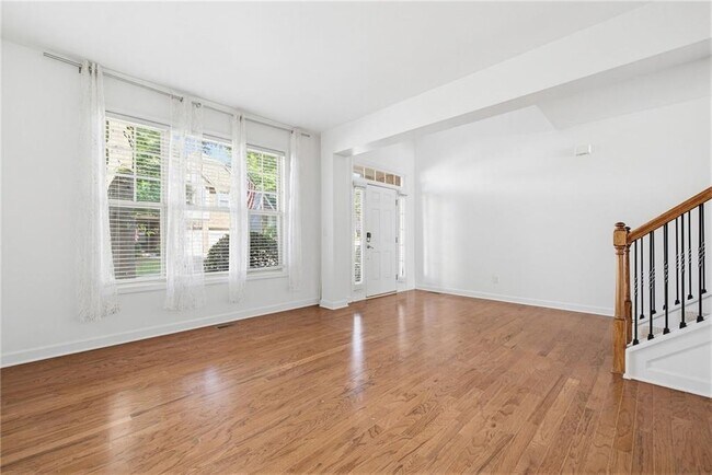 Building Photo - 4471 Redan Ct