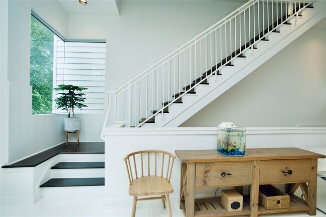 Building Photo - 1820 Southmore Blvd