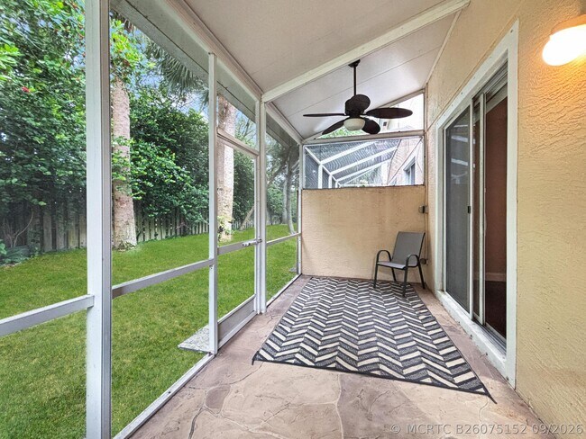 Building Photo - 4528 Thornwood Cir