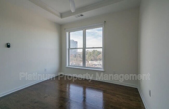 Building Photo - 3334 Peachtree Rd NE