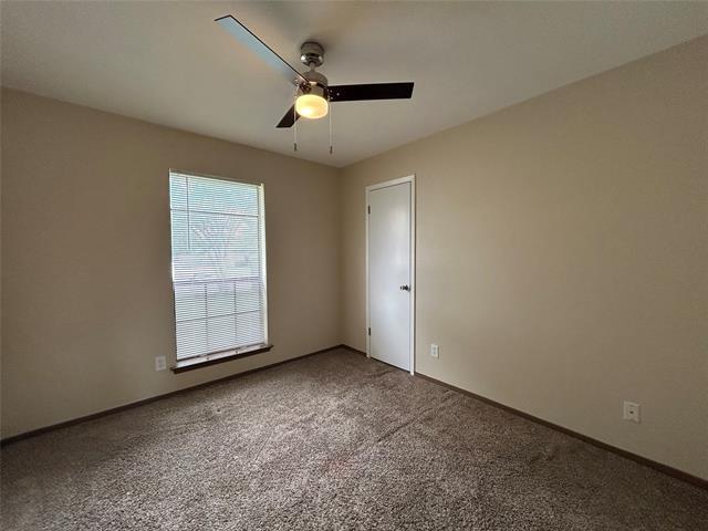 Building Photo - 1105 N Knowles Dr